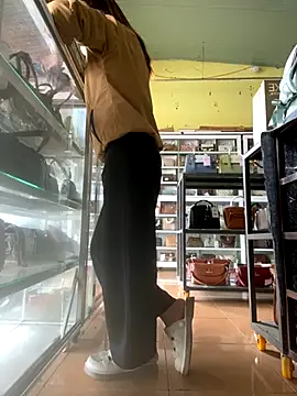 Snapshot of Rosa_998 chatting on 23, 11, 2025 Rosa 998 online show from 23, 11, 2025