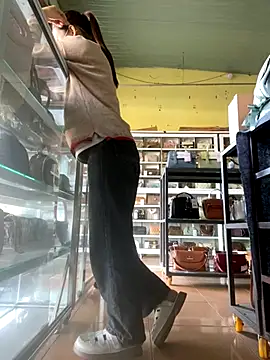 Snapshot of Rosa_998 chatting on 25, 11, 2025 Rosa 998 online show from 25, 11, 2025