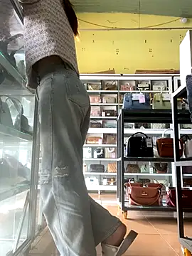 Snapshot of Rosa_998 chatting on 24, 11, 2025 Rosa 998 online show from 24, 11, 2025