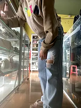 Snapshot of Rosa_998 chatting on 7, 10, 2025 Rosa 998 online show from 7, 10, 2025