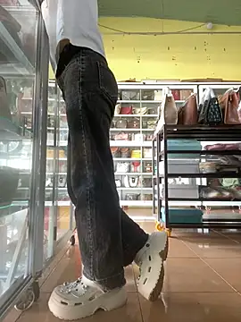 Snapshot of Rosa_998 chatting on 4, 3, 2025 Rosa 998 online show from 4, 3, 2025