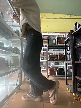 Snapshot of Rosa_998 chatting on 27, 10, 2025 Rosa 998 online show from 27, 10, 2025