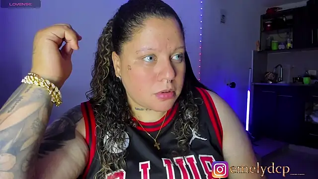 mariana maze online show from 15, 11, 2025