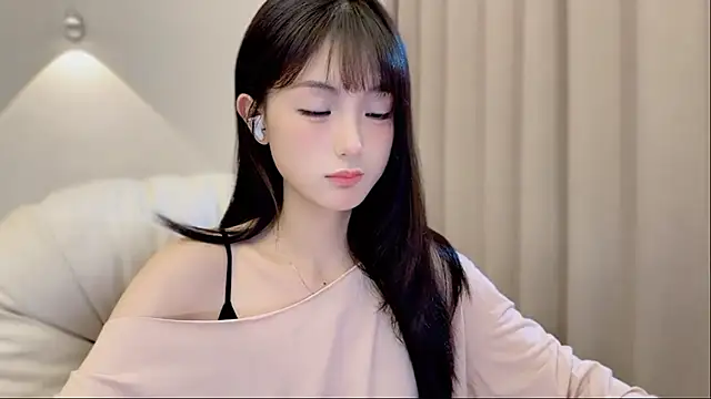 SHUIshui  online show from 31, 10, 2025