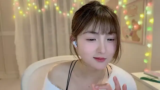 SHUIshui  online show from 8, 2, 2025