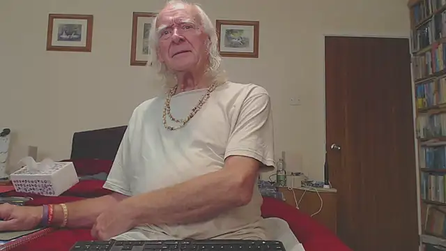 WaverlyKernow online show from 19, 12, 2025