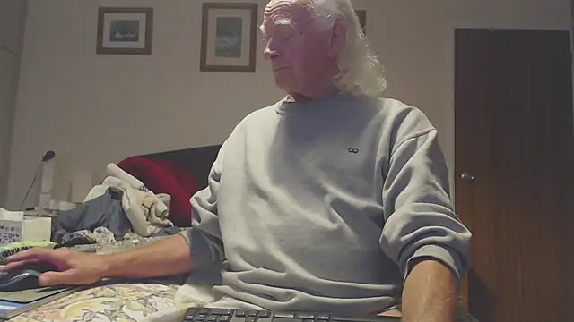 WaverlyKernow online show from 14, 9, 2025