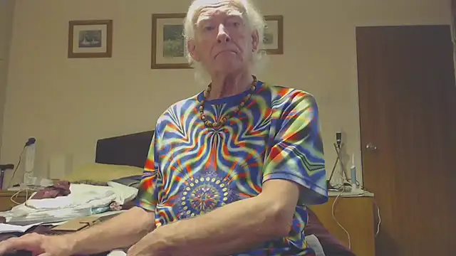 WaverlyKernow online show from 26, 2, 2025