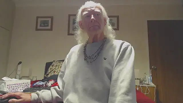 WaverlyKernow online show from 5, 11, 2025