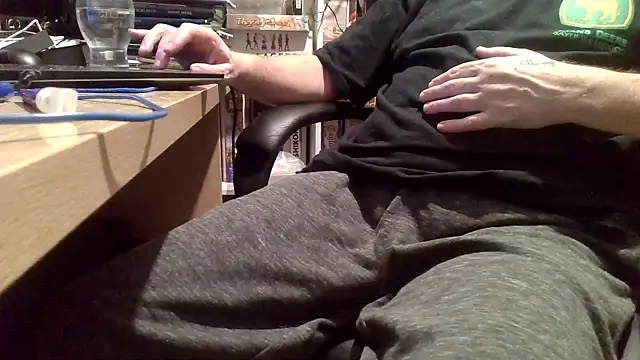 isadirtydog online show from 14, 1, 2025