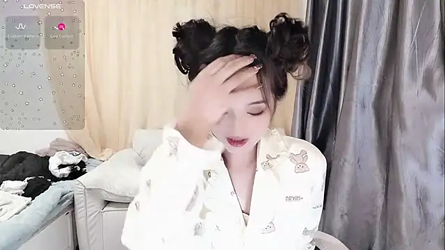 Ti amo UU online show from 25, 1, 2025