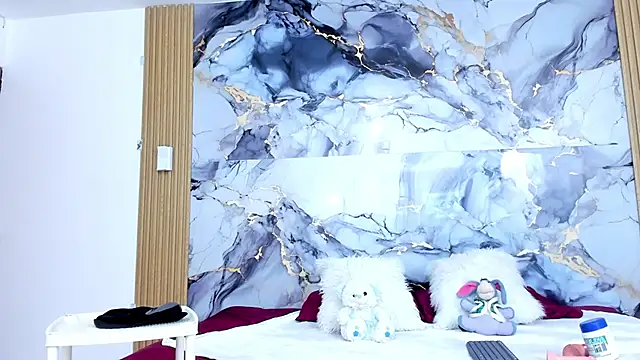 luna hoott online show from 10, 10, 2025