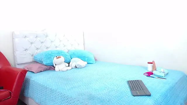 luna hoott online show from 19, 3, 2025