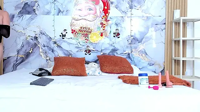 luna hoott online show from 10, 1, 2026