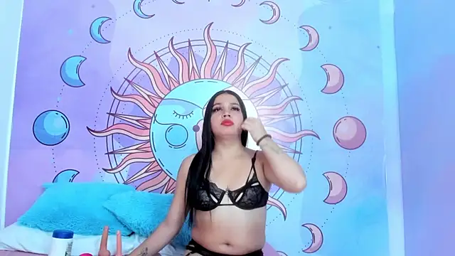 luna hoott online show from 12, 3, 2026