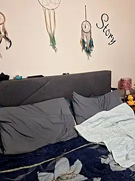 Toybox13 Pika online show from 8, 9, 2025