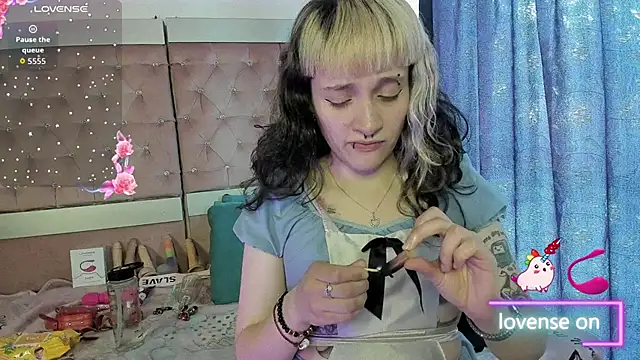Snapshot of neeko_princes chatting on 1, 7, 2026 neeko princes online show from 1, 7, 2026