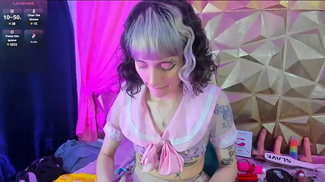 neeko princes online show from 24, 2, 2025