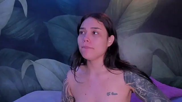 Snapshot of sweett_dirty chatting on 23, 11, 2025 sweett dirty online show from 23, 11, 2025