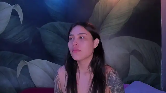 Snapshot of sweett_dirty chatting on 6, 11, 2025 sweett dirty online show from 6, 11, 2025