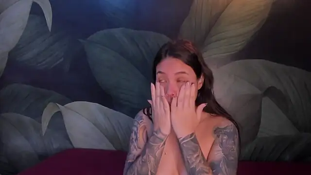 Snapshot of sweett_dirty chatting on 17, 3, 2025 sweett dirty online show from 17, 3, 2025