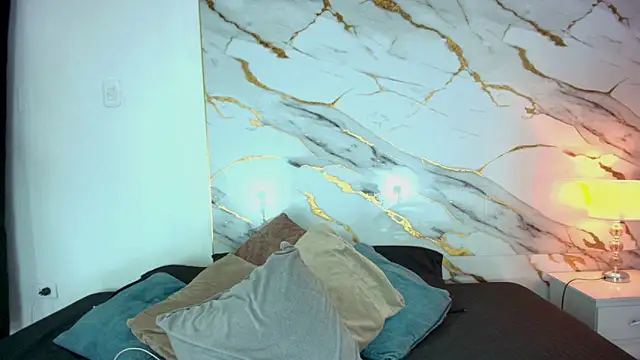 pretty ariiel online show from 15, 3, 2026