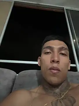 Snapshot of sendfer chatting on 21, 3, 2025 sendfer online show from 21, 3, 2025