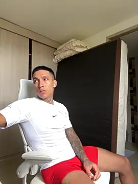 Snapshot of sendfer chatting on 16, 10, 2025 sendfer online show from 16, 10, 2025