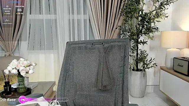  Joliie  online show from 2, 4, 2026