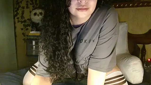 ShaeVictoria online show from 9, 2, 2025