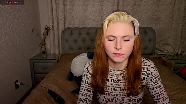 rocky foxy online show from 30, 10, 2025