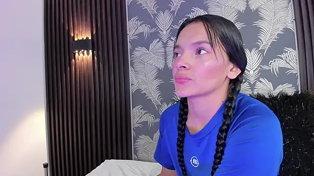 Snapshot of _shantal_smith chatting on 25, 6, 2026 shantal smith online show from 25, 6, 2026