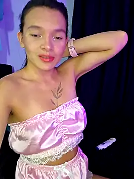 Snapshot of _shantal_smith chatting on 10, 7, 2026 shantal smith online show from 10, 7, 2026