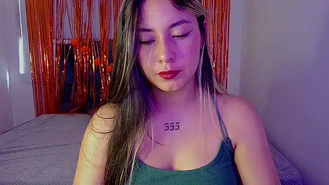 Lia 14  online show from 7, 11, 2025