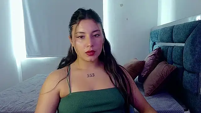 Lia 14  online show from 27, 10, 2025