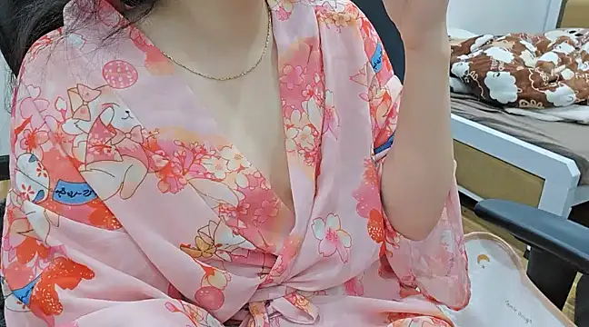 Kemmy babe20 online show from 10, 3, 2025