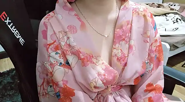 Kemmy babe20 online show from 26, 2, 2025