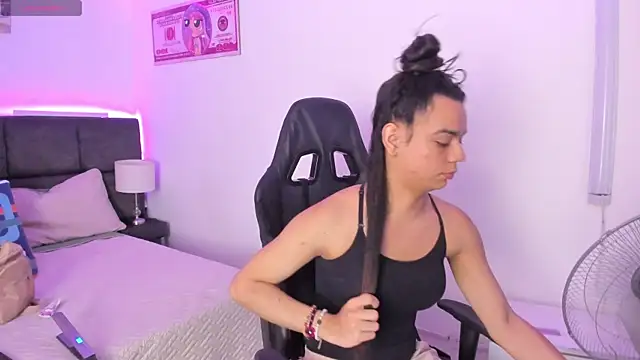 Megan Miles02 online show from 25, 11, 2025