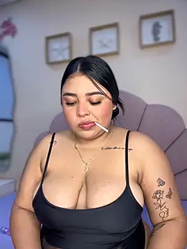 Emily cooper20 online show from 29, 10, 2025