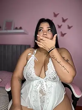 Emily cooper20 online show from 23, 11, 2025