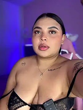 Emily cooper20 online show from 15, 4, 2026