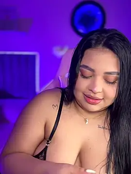 Emily cooper20 online show from 5, 4, 2026