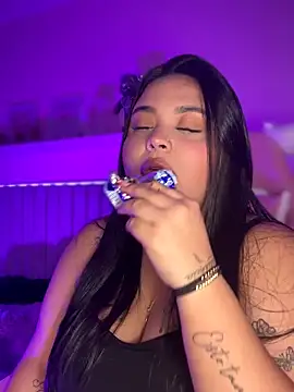 Emily cooper20 online show from 18, 2, 2026