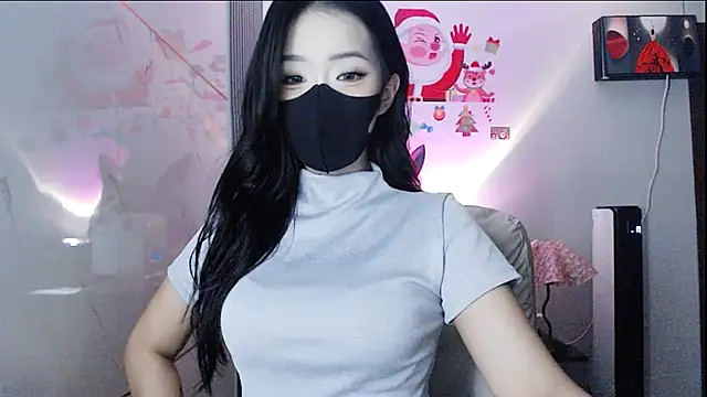 Snapshot of -KathySweet- chatting on 13, 11, 2025 -KathySweet- online show from 13, 11, 2025