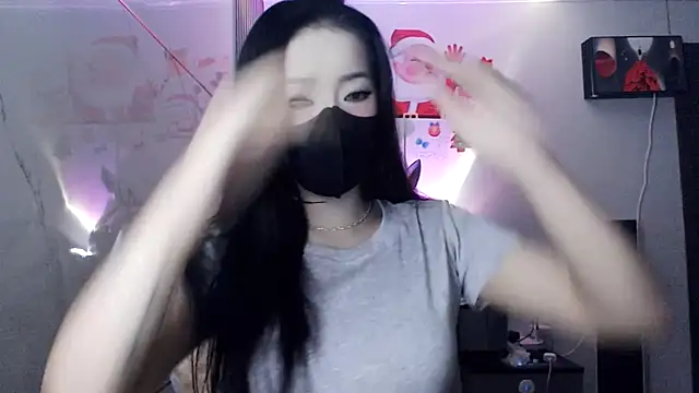 Snapshot of -KathySweet- chatting on 24, 11, 2025 -KathySweet- online show from 24, 11, 2025