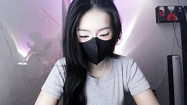 Snapshot of -KathySweet- chatting on 27, 10, 2025 -KathySweet- online show from 27, 10, 2025