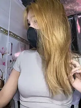 Snapshot of -KathySweet- chatting on 21, 3, 2025 -KathySweet- online show from 21, 3, 2025