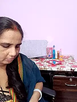 reemacouple007 online show from 13, 7, 2026