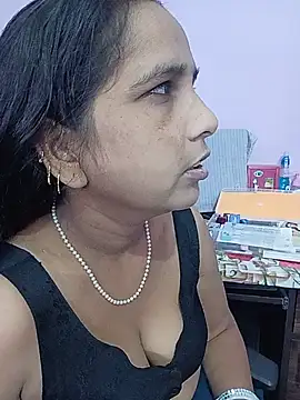reemacouple007 online show from 12, 7, 2026