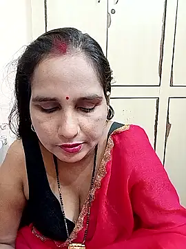 Snapshot of reemacouple007 chatting on 30, 9, 2025 reemacouple007 online show from 30, 9, 2025